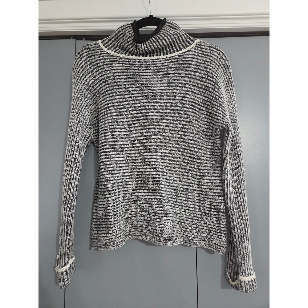 Excellent Romeo + Juliet Couture Sweater Small Black White Striped Mock Neck